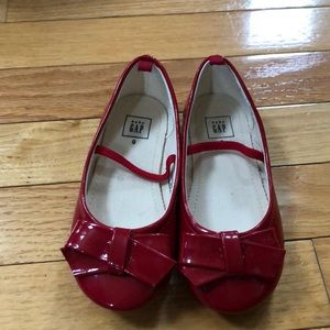 GAP girls size 9 ballet flats.